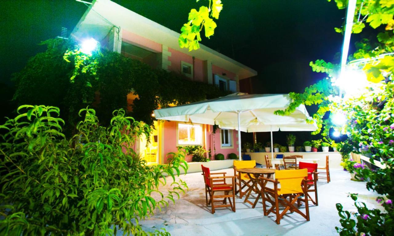 Babi'S Villa - Garden Apartment Lixouri Exterior foto