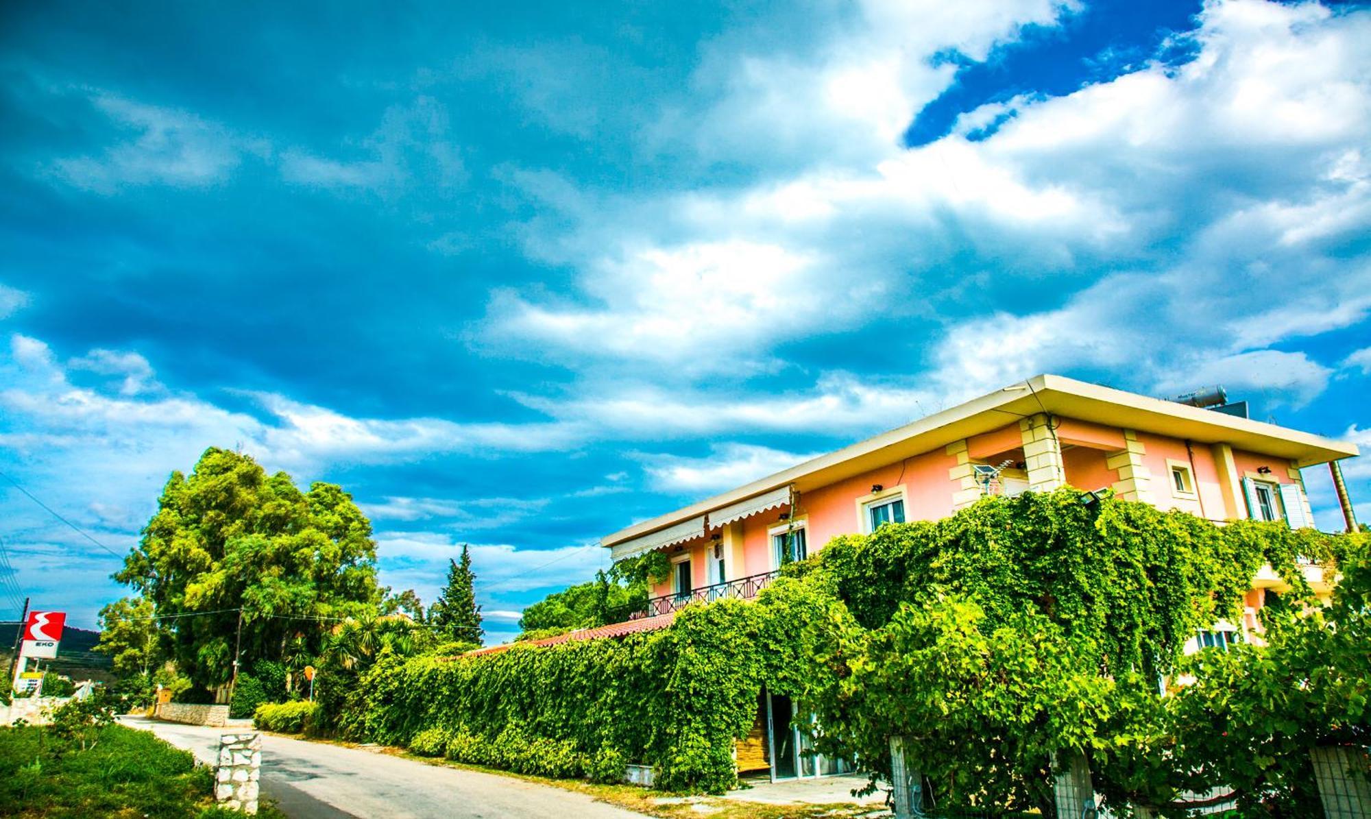 Babi'S Villa - Garden Apartment Lixouri Exterior foto